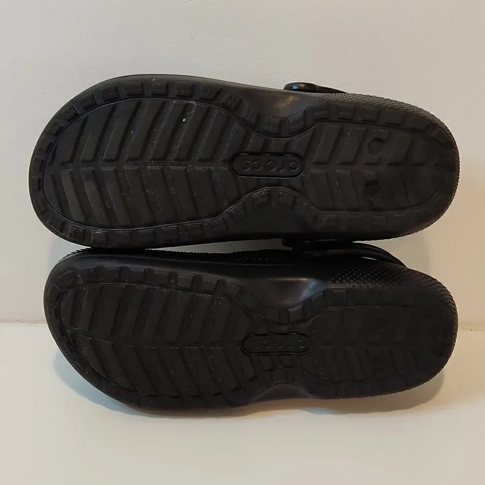 Crocs 203591 Black Faux Fur Lined Dual Comfort Clogs Size Mens 9 Womens 11 NICE!